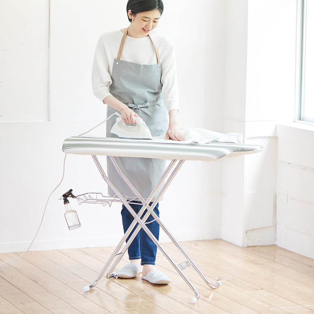 洗濯用品 アイロン アイロン台 有元葉子さんもおすすめ シンプル麻混カバー付きアイロン台 742301