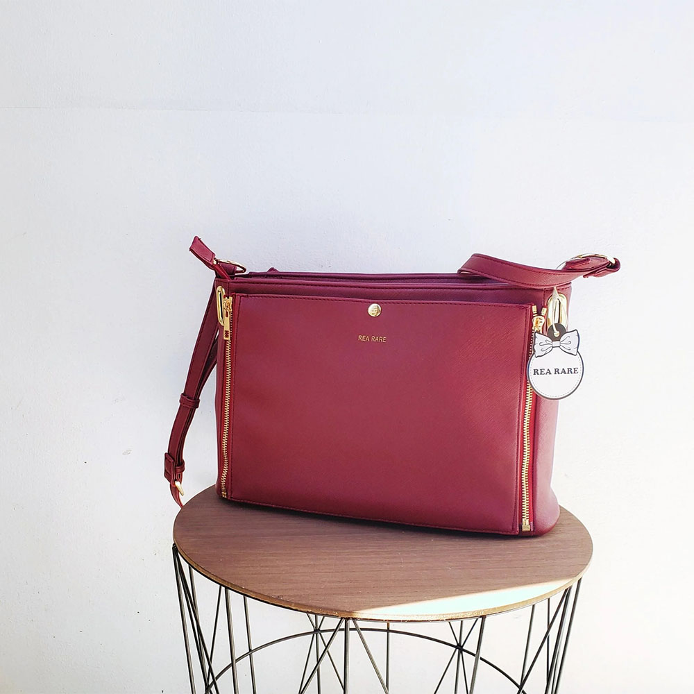 旅行カバン シューズ ファッション トートバッグ 送料無料 d-FAVE 大人の推し活トートバッグ （ナイロン）  WD0590 ディノス 旅行カバン シューズ ファッション トートバッグ d-FAVE 大人