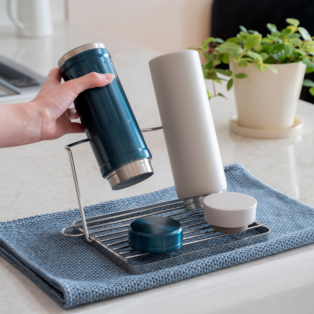 bws SELECTION すっきり暮らすジャグボトルスタンド コンパクト 水切りかご ラック シンク周り用品 KR0731