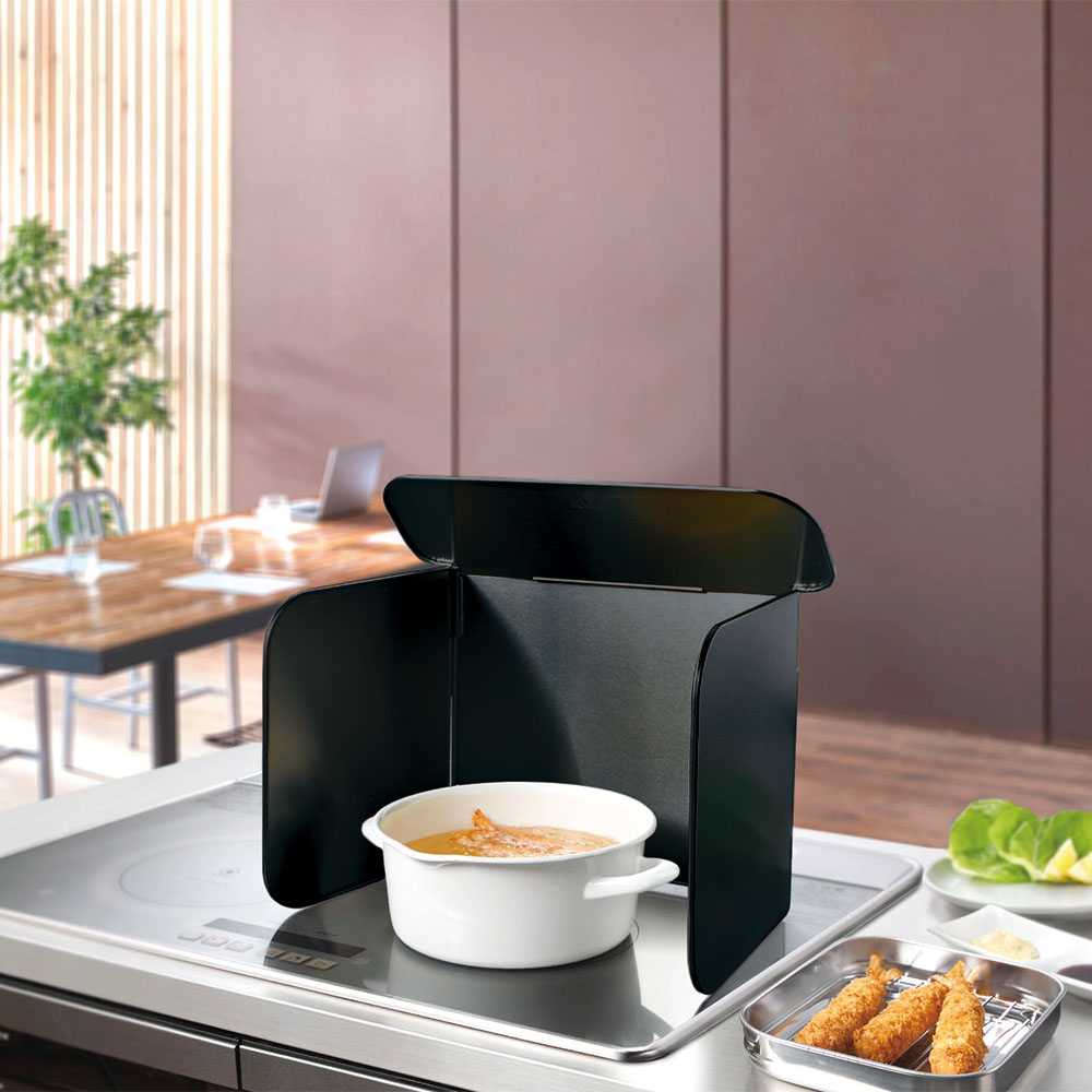 レイエ 油ハネを防ぐ! 4面レンジガードブラック(フッ素加工) レンジ 油はねガード 排気口カバー キッチンツール KR0776