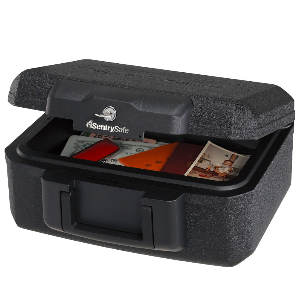セントリー ポータブル耐火保管庫(B5) 耐震グッズ 防災用品 防犯用品 KR1728