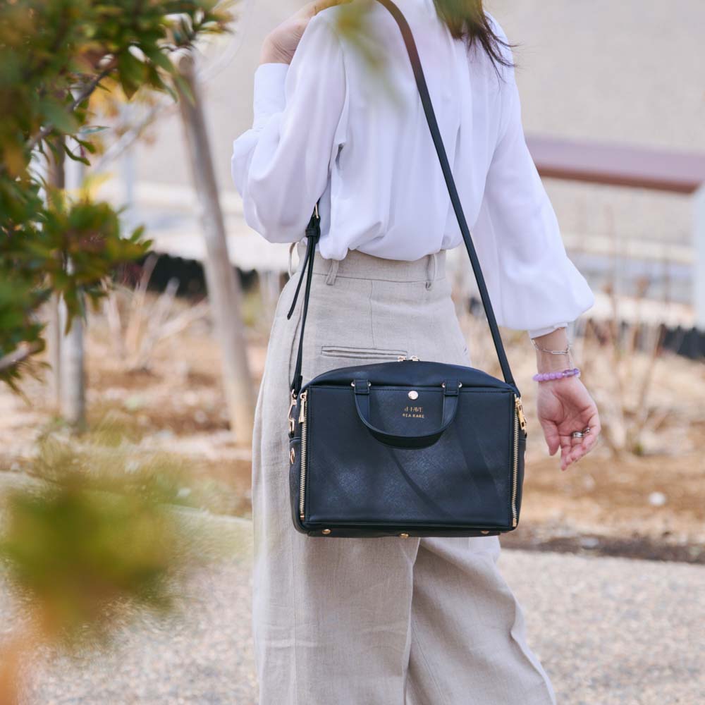 d-FAVE×リアレア コラボ ミニボストンバッグ 隠せる痛バッグ 推し活