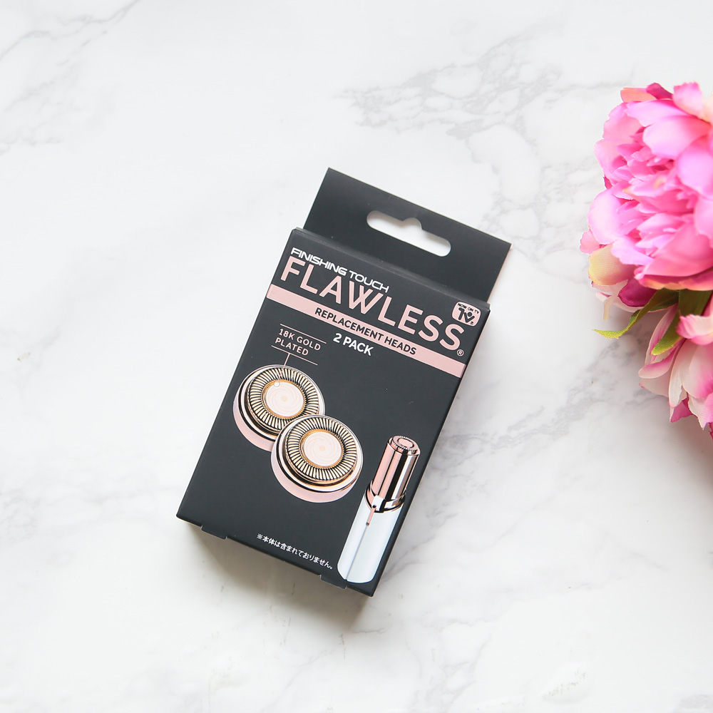 FLAWLESS コードレス 電気シェーバー ＆替刃2個入り