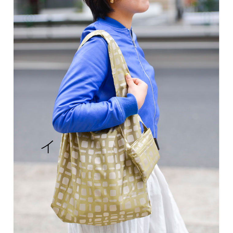 創業1866年槙田商店 傘生地を使ったポータブルバッグ エコバッグ ジャカード織 スクエアドット柄 通販 ディノス