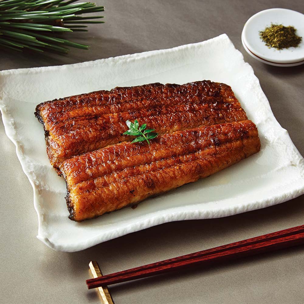 「京都・鰻割烹＜まえはら＞」三河一色産 小分けうなぎ蒲焼（60gx5袋） 魚 海産加工品 海産物 NH1803