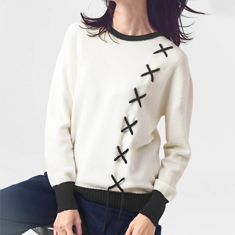 BLUE ICE/ブルー アイス 編み上げニットプルオーバー（イタリア製） ニット セーター ファッション PC5503