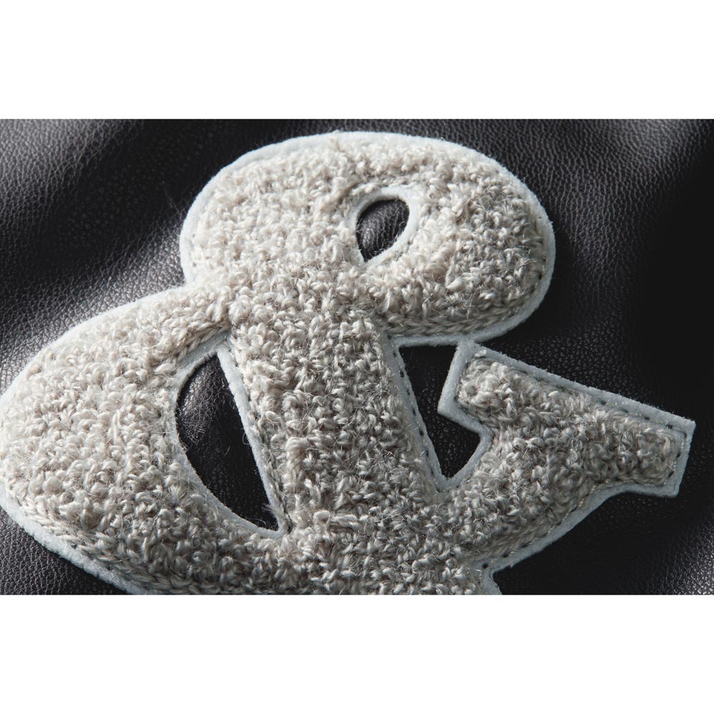 サガラ刺しゅうワッペン付き レザー調ブルゾン ディノスANAmall店