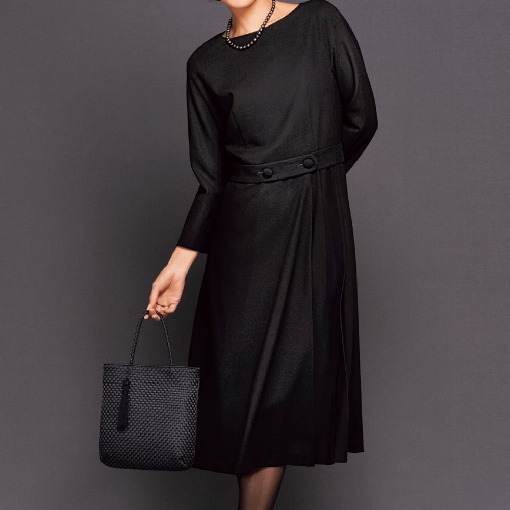 「NIKKE」 マフ シングルジョーゼット プリーツ使い ワンピース マキシワンピース ロングワンピース ワンピース PC6243