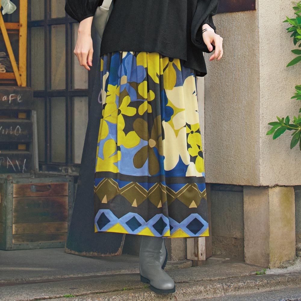☆専用☆新品タグ付18,500円 FENNEL フラワープリントスカート フラワープリントフレアスカート - FENNEL - FENNEL｜YAMADAYA STORE