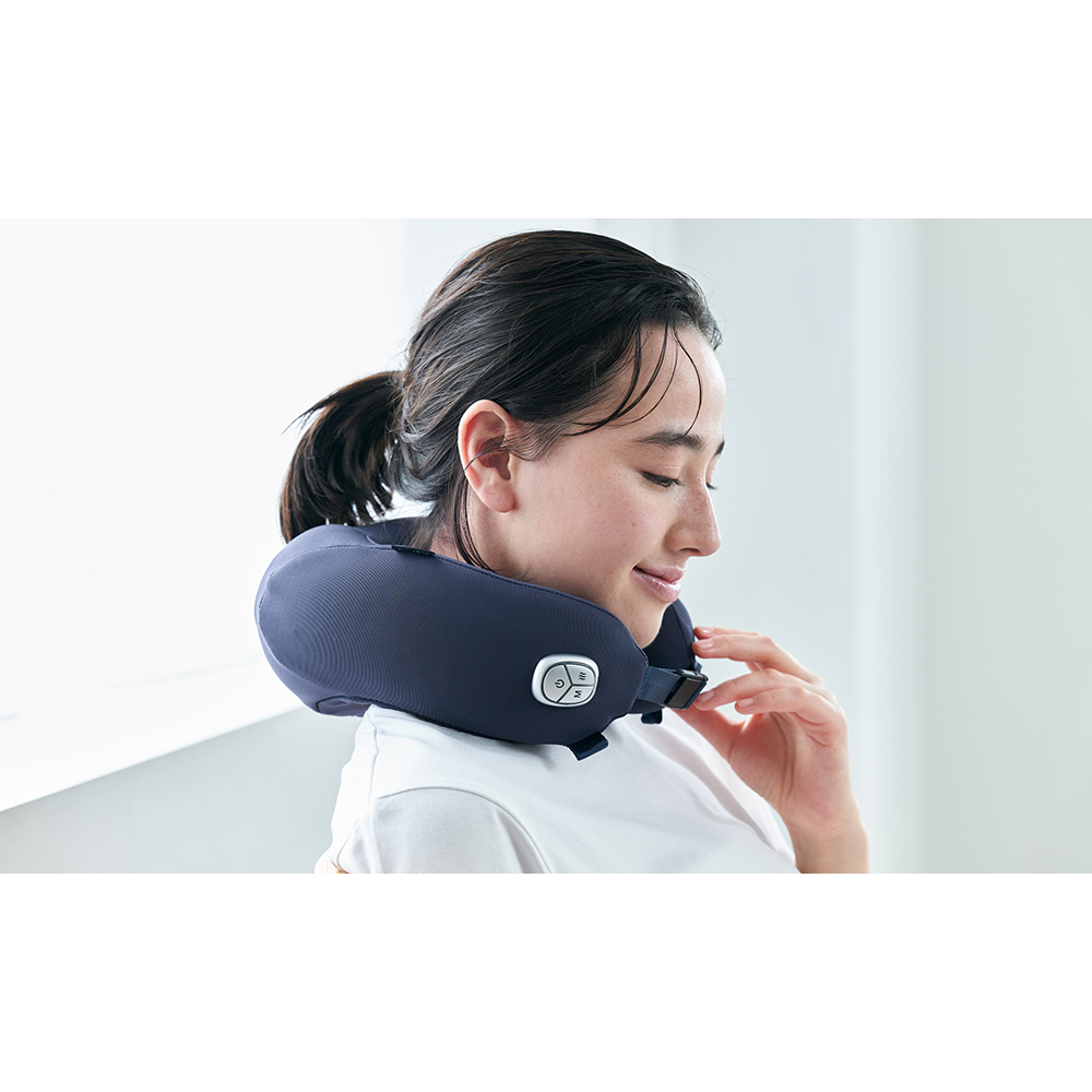 AiMY/エイミー コンパクトネックマッサージャー エイミー ネックマッサージャー ネックケア 首 肩 コードレス ハンズフリー コンパクト 充電式 揉みほぐし 首こり 肩こり リラックス グッズ ふくらはぎ 太もも 持ち運び 軽量 医療用具 健康 AR2800