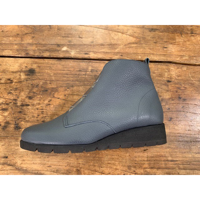 フィグリーノ ウェッジソールレザーブーツ レディース ブーツ ミドル ショートブーツ 軽量 履きやすい ウェッジソール 柔らかい 防寒 冬 疲れにくい きれいめ カジュアル 上品 日本製 靴 婦人雑貨 AR2805