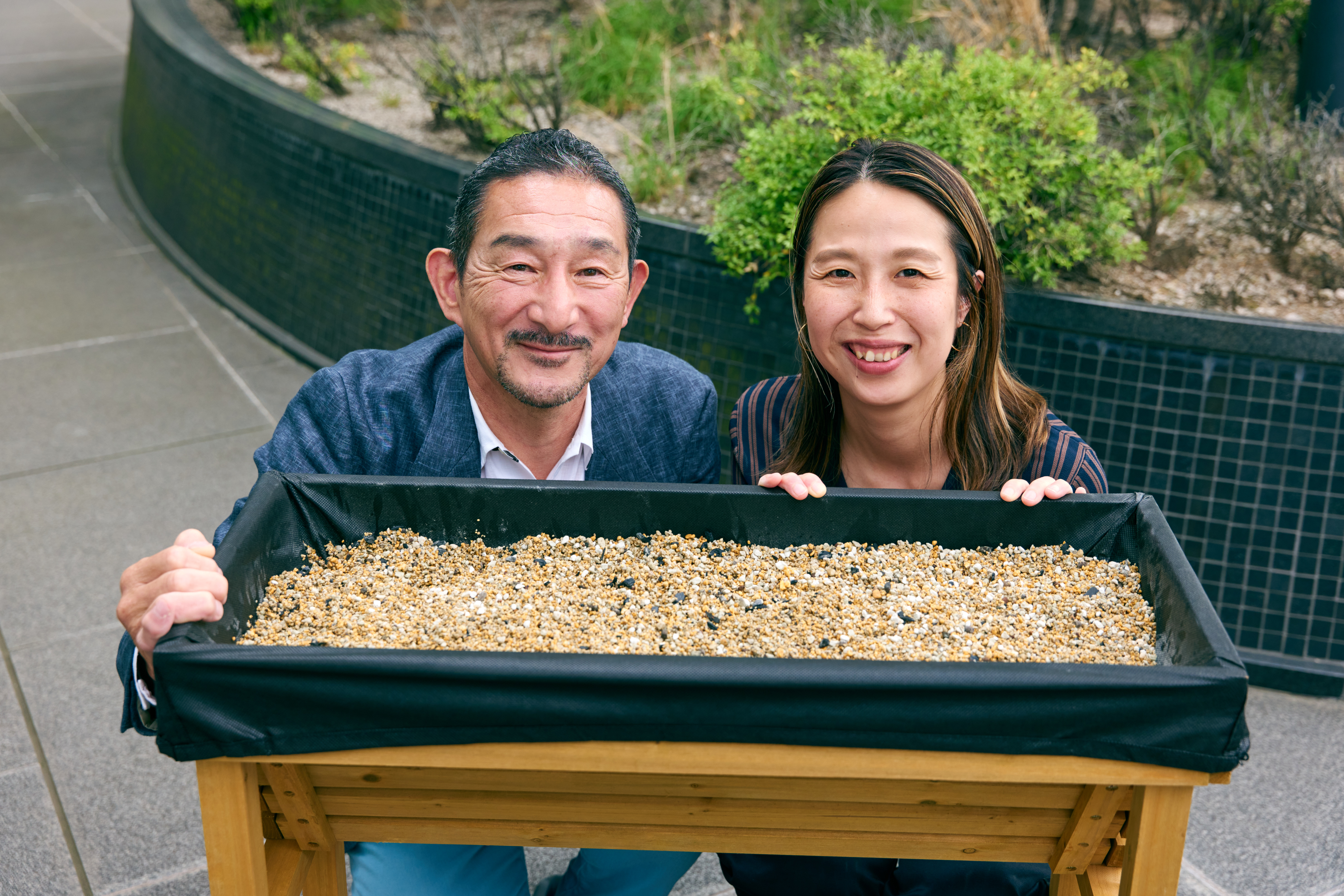 良い土の鍵は<br>微生物が握っている 