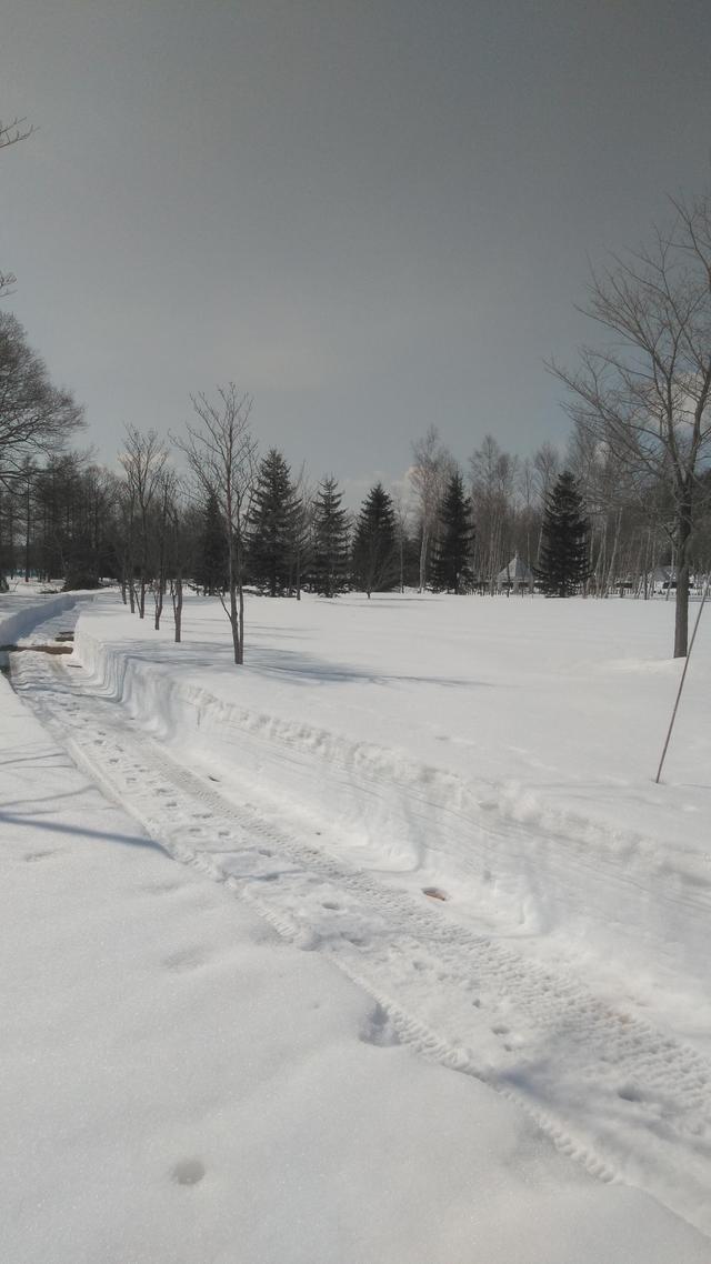 KIMG2912　除雪機の道.JPG