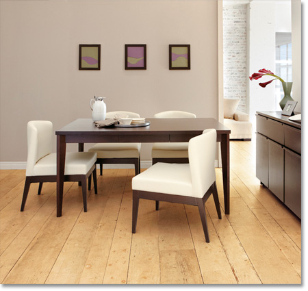 家具：ミニマルテイスト/床色：ナチュラル