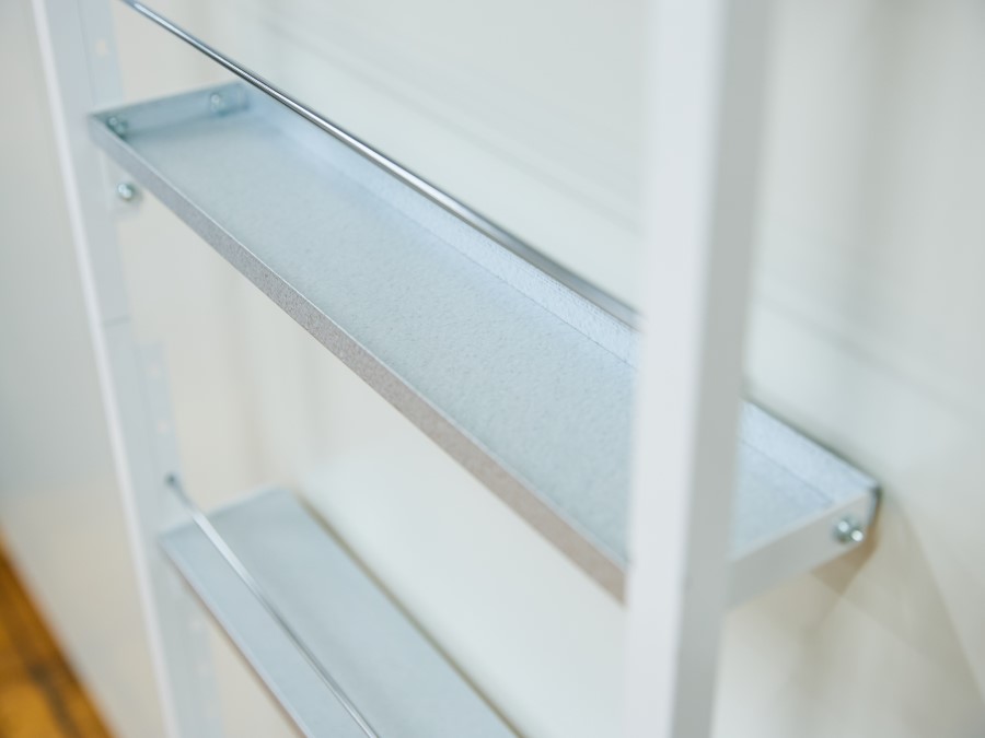 バイヤーのひらめきと<br>メーカーの実現力