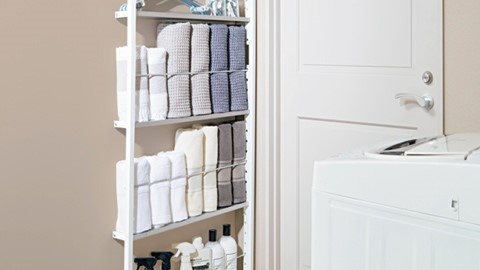 バイヤーのひらめきと<br>メーカーの実現力