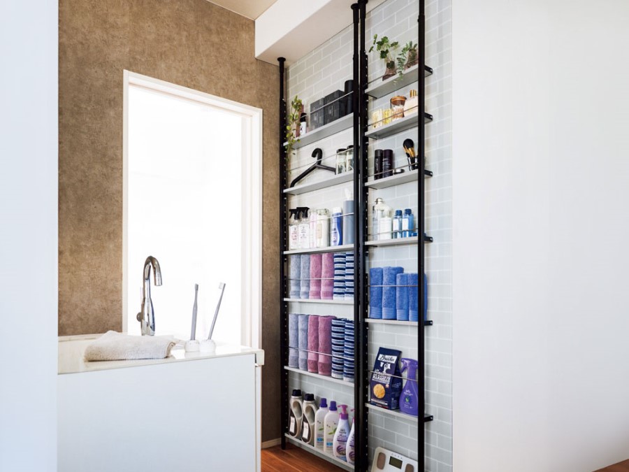 バイヤーのひらめきと<br>メーカーの実現力