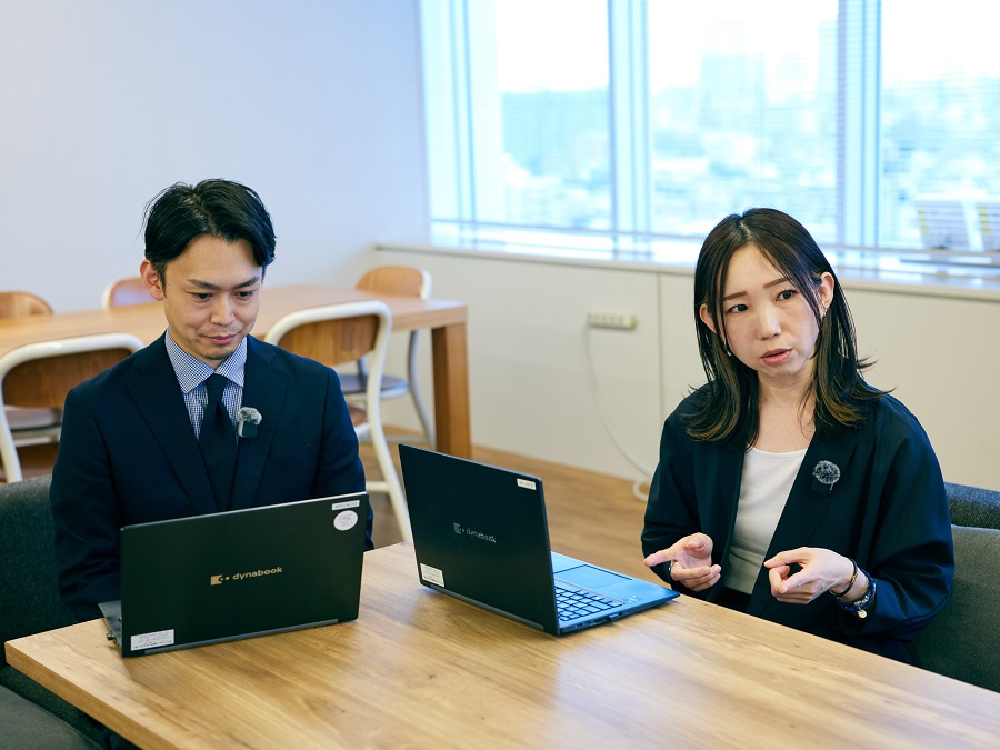 「センス」という言葉の裏で、<br>暗中模索する若手たち 